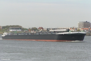 Noakh-size 137m barge 135m (shipwrecklog.com)